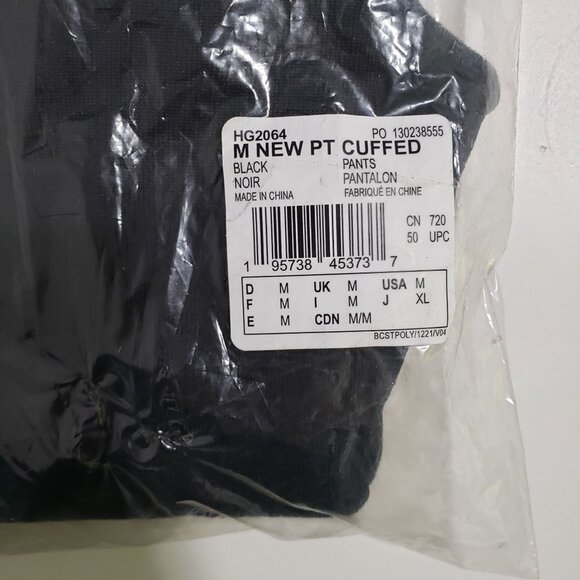 NWT Adidas Men's 3-STRIPES CUFFED PANTS in Black Size Medium - Picture 4 of 6